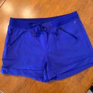 Gap Fit Women’s Shorts